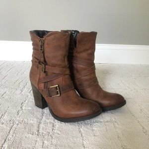 Steve Madden Raleighh Boots 7.5